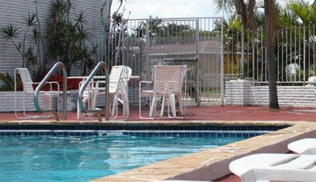 Beach And Town Motel Hollywood Zewnętrze zdjęcie